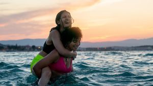 Filmbild aus "Die Schwimmerinnen"