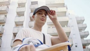 Filmbild aus "Masel Tov Cocktail"