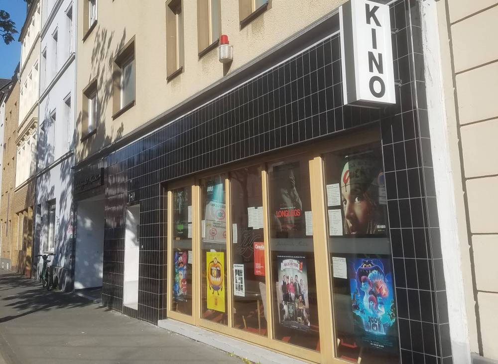 Außenaufnahme des Kinos LIchtspiele Kalk
